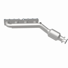 Load image into Gallery viewer, MagnaFlow 2004 Nissan Titan 5.6L Direct Fit Converter