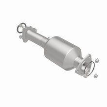 Load image into Gallery viewer, Magnaflow Conv Direct Fit 17-19 Honda CR-V Single Underbody 2.4L