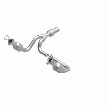 Load image into Gallery viewer, MagnaFlow 15-16 Cadillac Escalade 6.2L Direct Fit Converter