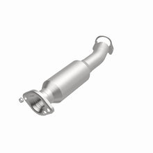 Load image into Gallery viewer, MagnaFlow 04-06 Toyota Sienna 3.3L Direct Fit Converter