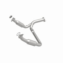 Load image into Gallery viewer, MagnaFlow 07-08 Chevrolet Tahoe 5.3L Direct Fit Converter