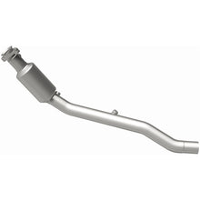 Load image into Gallery viewer, MagnaFlow 05-06 Land Rover LR3 4.4L Direct Fit Converter