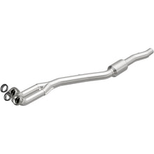 Load image into Gallery viewer, MagnaFlow Direct Fit Catalytic Converter OEM 96-98 BMW 740iL 4.4L