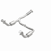 Load image into Gallery viewer, MagnaFlow 2004 Buick Rainier 5.3L Direct Fit Converter