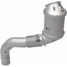 Load image into Gallery viewer, MagnaFlow 13-17 BMW 550i 4.4L Closed Couple Direct Fit Converter