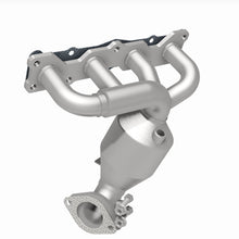 Load image into Gallery viewer, MagnaFlow 2015 Kia Optima 2.4L Direct Fit Catalytic Converter