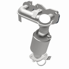 Load image into Gallery viewer, MagnaFlow 01-03 Toyota Sienna 3.0L Direct Fit Converter
