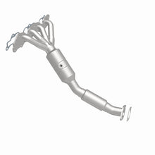 Load image into Gallery viewer, MagnaFlow 08-10 Ford Focus 2.0L Direct Fit Converter