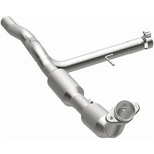 Load image into Gallery viewer, MagnaFlow 2004 Ford F-150 5.4L Direct Fit Converter