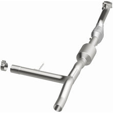 Load image into Gallery viewer, MagnaFlow 04-06 F-150 V8 4.6 OEM Underbody Direct Fit Converter