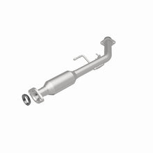 Load image into Gallery viewer, MagnaFlow 01-03 Toyota Sienna 3.0L Direct Fit Converter