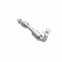 Load image into Gallery viewer, MagnaFlow 07-13 Toyota Tundra 4.0L Direct Fit Converter