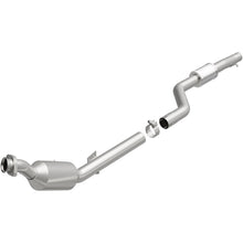 Load image into Gallery viewer, MagnaFlow 07-11 S550 V8 5.5 OEM Underbody Direct Fit Converter