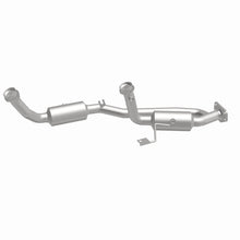Load image into Gallery viewer, MagnaFlow 04-05 Ford Freestar 3.9L Direct Fit Converter