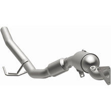 Load image into Gallery viewer, MagnaFlow 11-17 Volkswagen Touareg 3.6L Direct Fit Converter