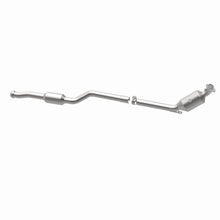 Load image into Gallery viewer, MagnaFlow 2011 C300 V6 3 OEM Underbody Direct Fit Converter