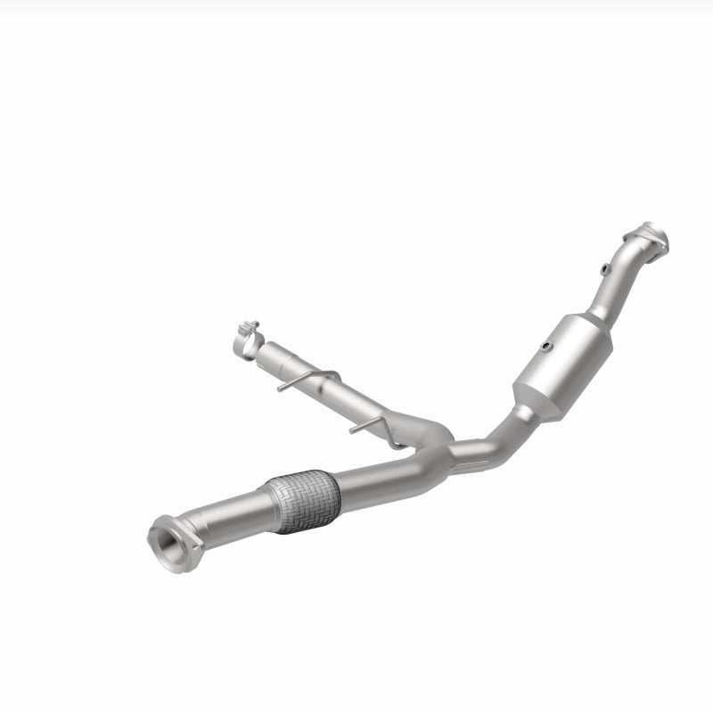 MagnaFlow 18-21 Ford Expedition Right Underbody 3.5L Direct Fit Catalytic Converter