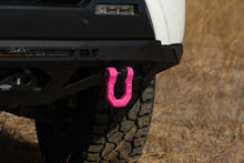 Load image into Gallery viewer, DV8 Offroad D-Rings Pair