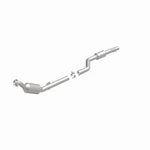 Load image into Gallery viewer, MagnaFlow 07-11 S550 V8 5.5 OEM Underbody Direct Fit Converter