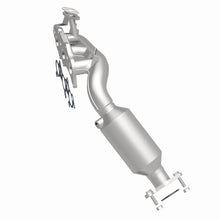 Load image into Gallery viewer, MagnaFlow 2013 FJ Cruiser V6 4 OEM Manifold Direct Fit Converter