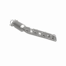 Load image into Gallery viewer, MagnaFlow 11-13 QX56 V8 5.6 OEM Manifold Direct Fit Converter