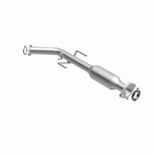 Load image into Gallery viewer, MagnaFlow 01-03 Toyota Sienna 3.0L Direct Fit Converter