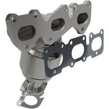 Load image into Gallery viewer, MagnaFlow Direct Fit Catalytic Converter 2016 Sorento V6 3.3 OEM Manifold