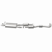 Load image into Gallery viewer, MagnaFlow 18-19 Chevrolet Traverse V6 OEM Underbody Rear Direct Fit Converter