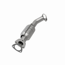 Load image into Gallery viewer, MagnaFlow 04-05 Suzuki Forenza 2.0L Direct Fit Converter