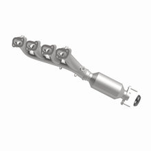 Load image into Gallery viewer, MagnaFlow 04-06 Cadillac SRX 4.6L Direct Fit Converter