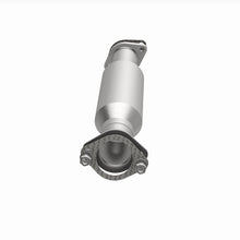 Load image into Gallery viewer, MagnaFlow 07-09 Hyundai Santa Fe 3.3L Direct Fit Converter