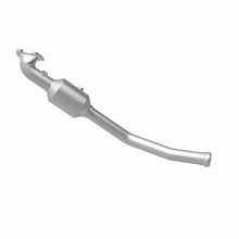 Load image into Gallery viewer, MagnaFlow 13-15 Dodge Durango V6 3.6L OEM Grade / EPA Compliant Direct-Fit Catalytic Converter