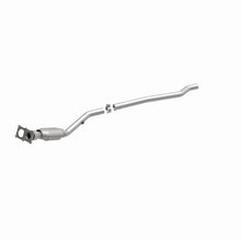 Load image into Gallery viewer, MagnaFlow 96-01 Chrysler Town &amp; Country 3.3L Direct Fit Converter