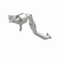 Load image into Gallery viewer, MagnaFlow 07-10 Audi Q7 3.6L Direct Fit Converter
