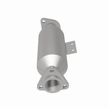 Load image into Gallery viewer, MagnaFlow 96-98 Hyundai Elantra 1.8L Direct Fit Converter