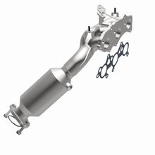 Load image into Gallery viewer, MagnaFlow 2013 FJ Cruiser V6 4 OEM Manifold Direct Fit Converter