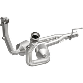 MagnaFlow 2004 Jeep Grand Cherokee 4.7L Direct Fit Converter