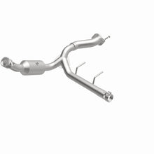 Load image into Gallery viewer, MagnaFlow 2021 Ford F-150 Right Underbody 5L Direct Fit Converter