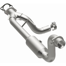 Load image into Gallery viewer, MagnaFlow 07-09 Chrysler Aspen 5.7L Direct Fit Converter