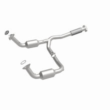 Load image into Gallery viewer, MagnaFlow 2004 Buick Rainier 5.3L Direct Fit Converter
