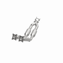 Load image into Gallery viewer, MagnaFlow 99-01 Volvo S80 2.8L Direct Fit Converter