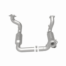 Load image into Gallery viewer, MagnaFlow 20-22 Ford F-250 SD Single Underbody Direct Fit Catalytic Converter