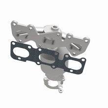 Load image into Gallery viewer, Magnaflow 07-10 Kia Sedona 3.8L California Grade CARB Compliant DF Manifold Catalytic Converter