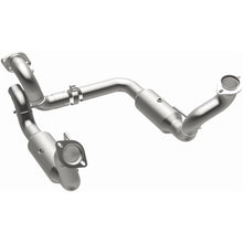 Load image into Gallery viewer, MagnaFlow 20-22 Ford F-250 SD Single Underbody Direct Fit Catalytic Converter