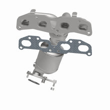 Load image into Gallery viewer, MagnaFlow 2008-2015 Nissan Rogue 2.5L Direct Fit Converter