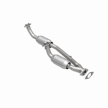 Load image into Gallery viewer, MagnaFlow 95-97 Ford Windstar 3.8L Direct Fit Converter