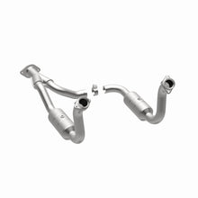 Load image into Gallery viewer, MagnaFlow 08-10 Ford F-250 Super Duty 5.4L Direct Fit Converter