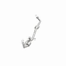 Load image into Gallery viewer, MagnaFlow 98-00 Sienna V6 3 OEM Underbody Direct Fit Converter