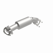 Load image into Gallery viewer, MagnaFlow 01-05 Volkswagen Passat 1.8L Direct Fit Converter