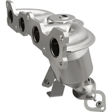 Load image into Gallery viewer, MagnaFlow Direct Fit Catalytic Converter 11-15 Kia Sportage OEM Manifold